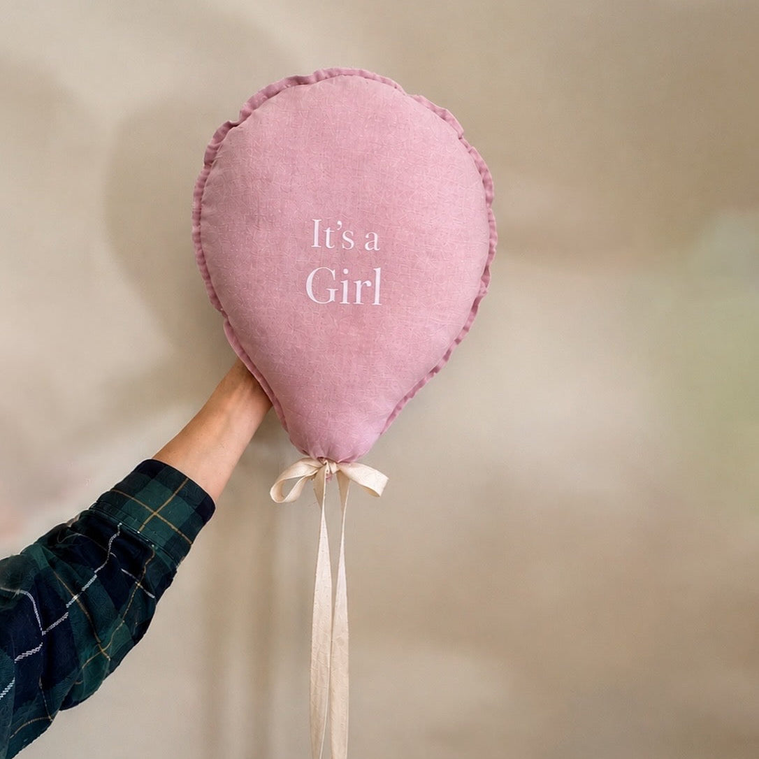 wall balloon - blush pink